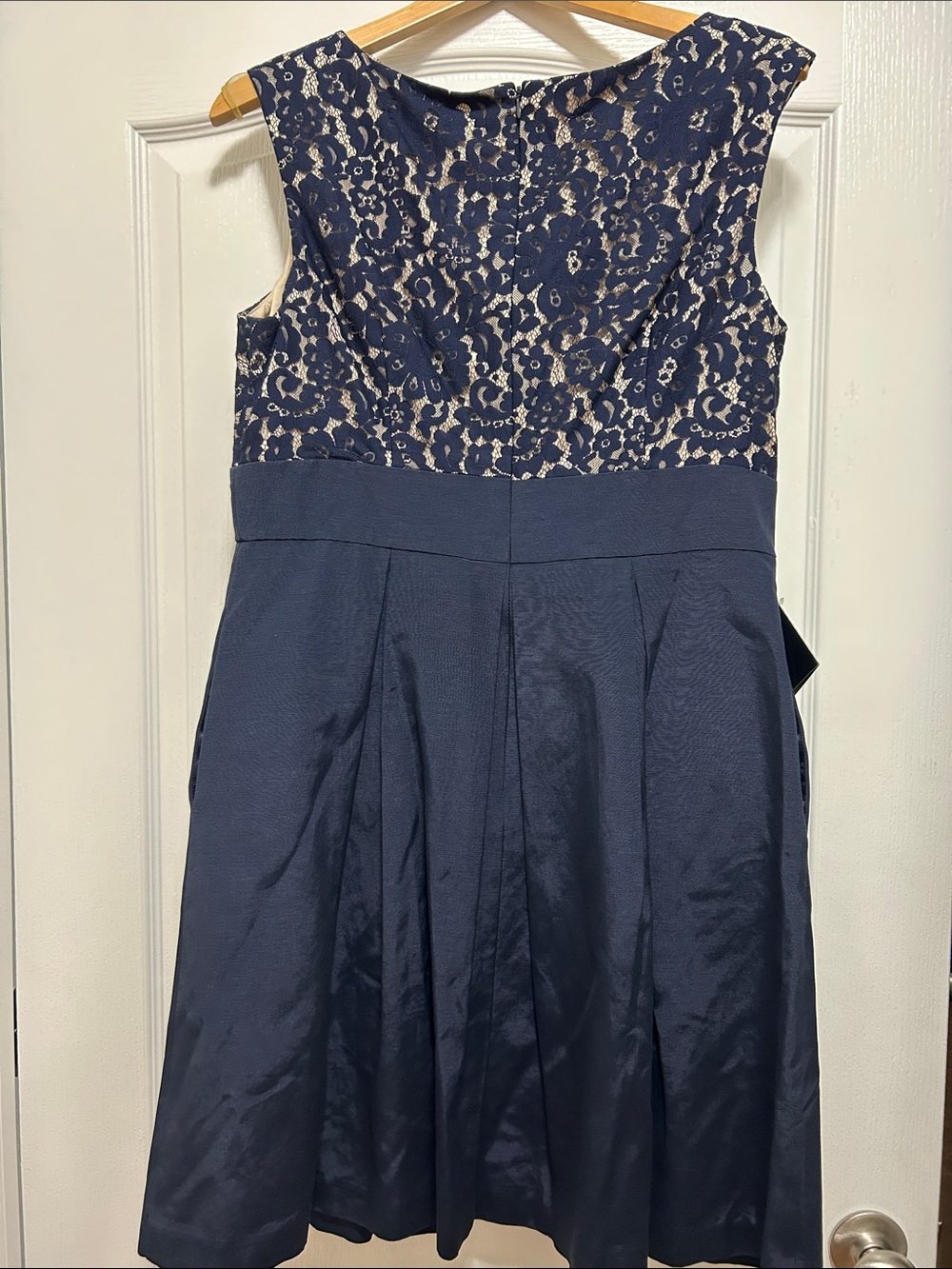 White House Black Market Navy and Cream Lace Midi Dress - Picture 3 of 3